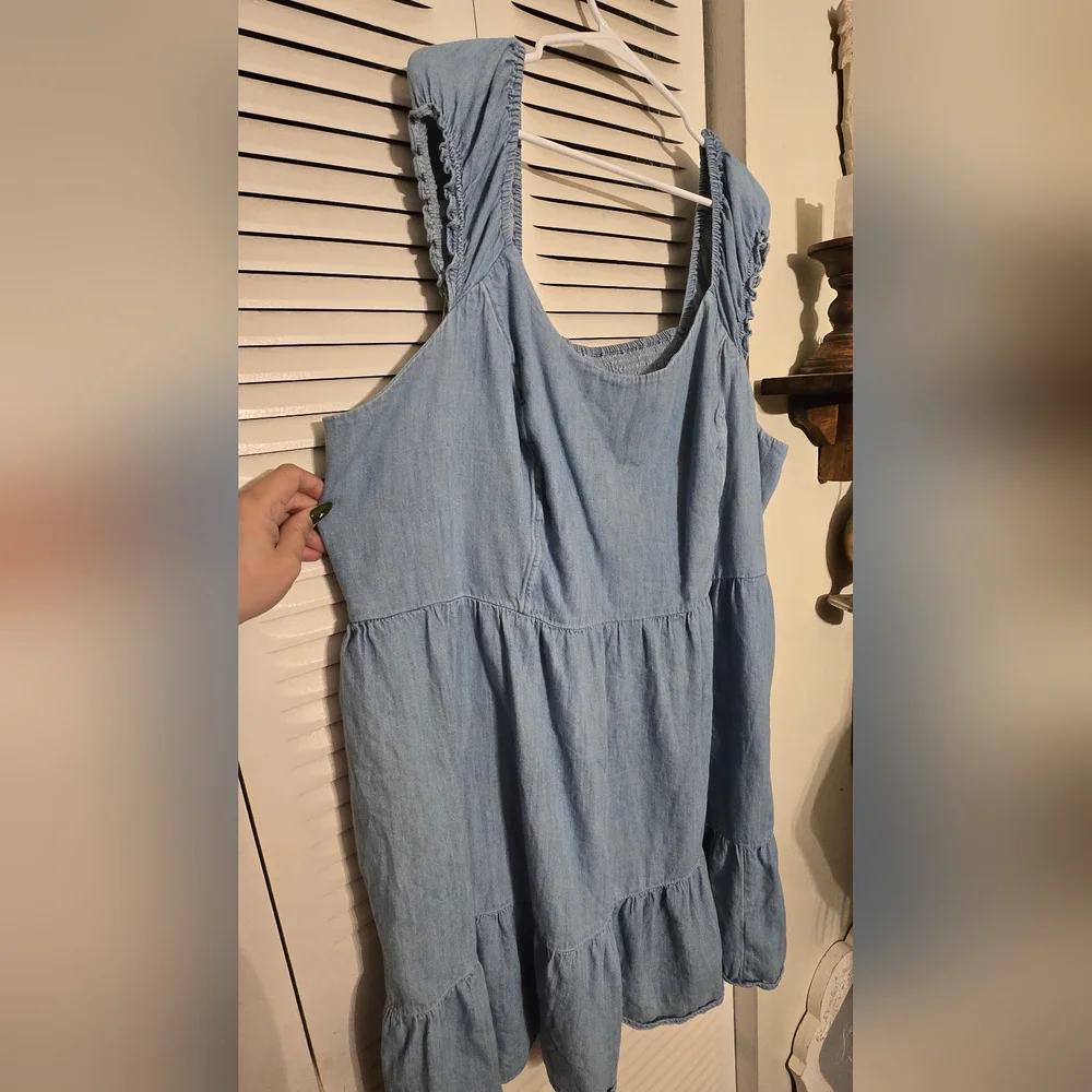 Old Navy Light Blue Denim Dress - Picture 3 of 6